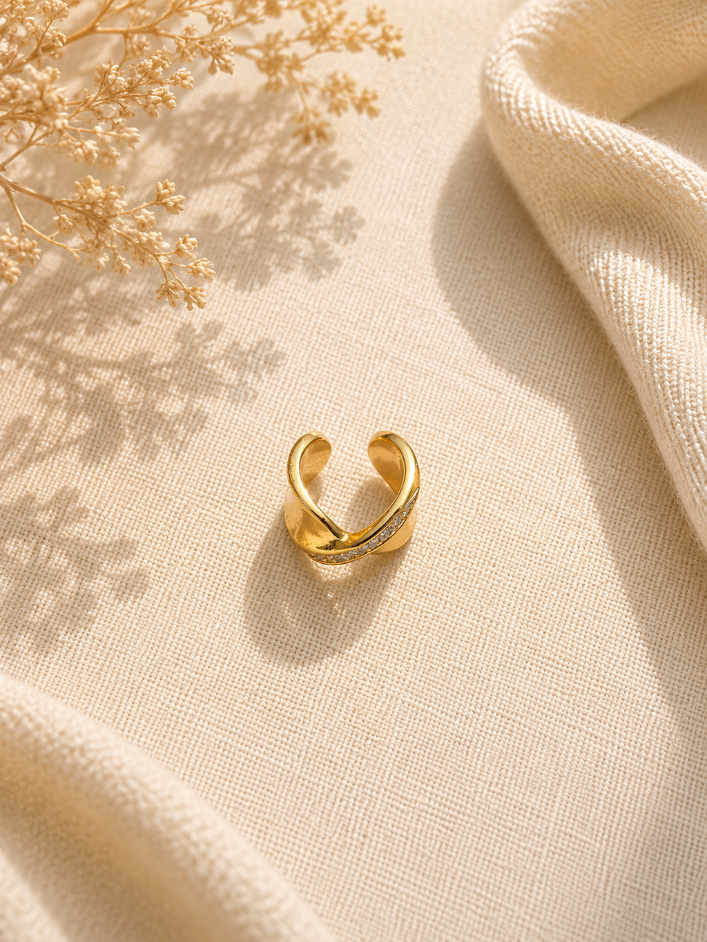 Cross cuff