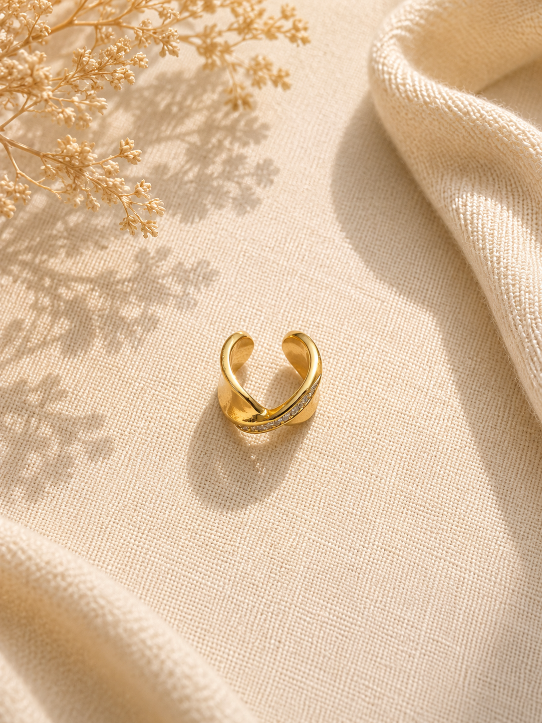 Cross cuff
