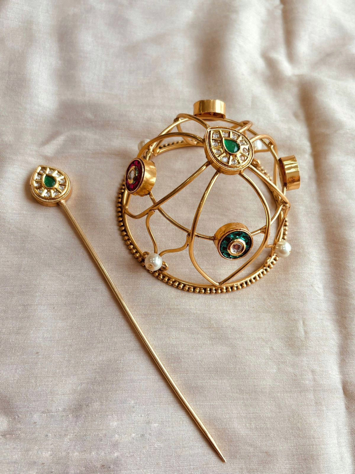 Kundan Bun Cage Hair Accessory
